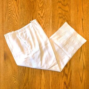 "Larry Levine" wide leg, capri,  white pants, 10